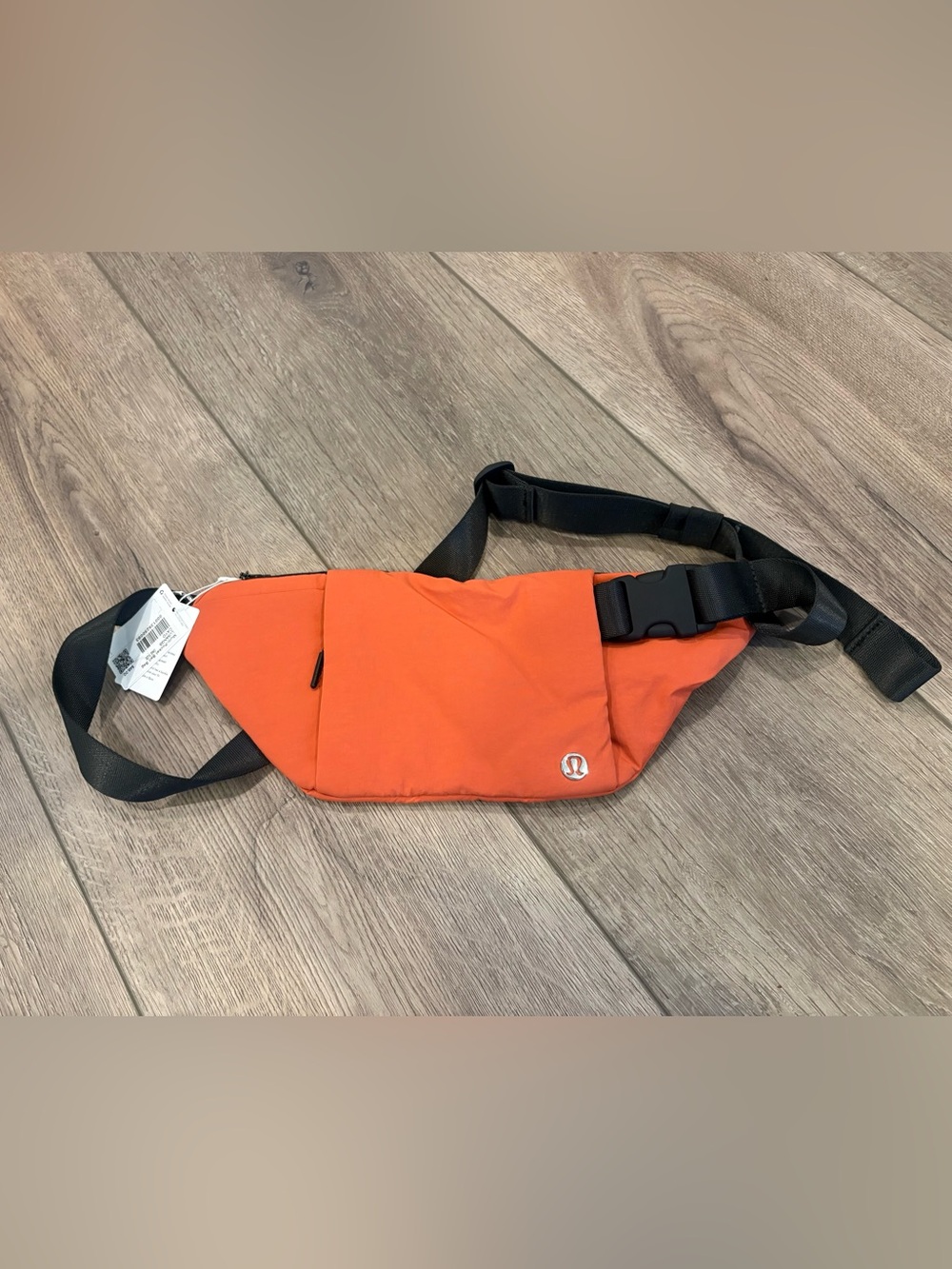 NWT Lululemon Mutil Pocket Belt Bag